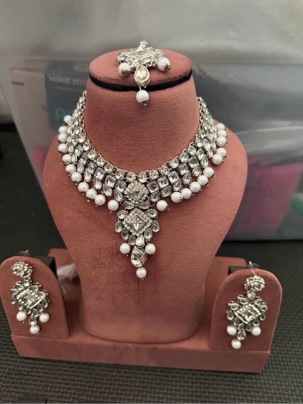 Silver and White Pearl Statement Choker Necklace Set